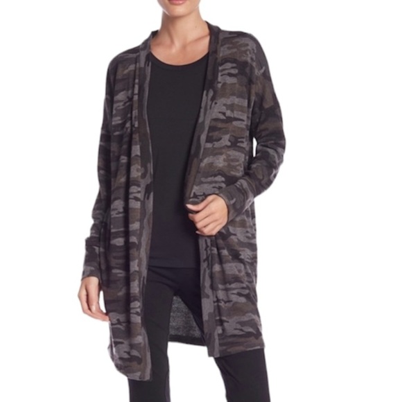 Sanctuary Gray Camo Print Knit Cardigan Sweater Size Medium - Picture 1 of 11